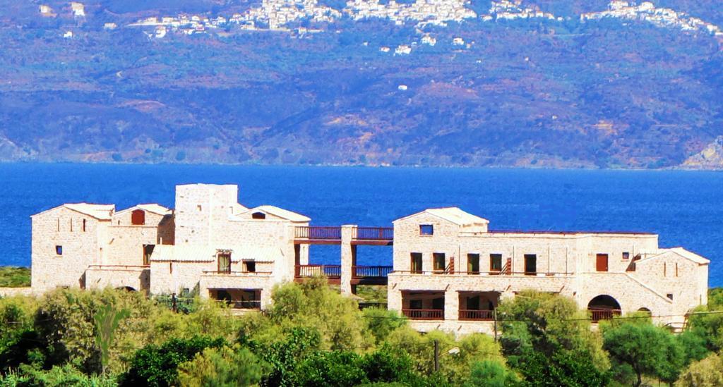 Simosmare Resort 엘라포니소스 외부 사진